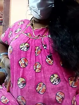 Snapshot of Tamil_Bhuvi69 chatting on 12, 1, 2026 Tamil Bhuvi69 online show from 12, 1, 2026