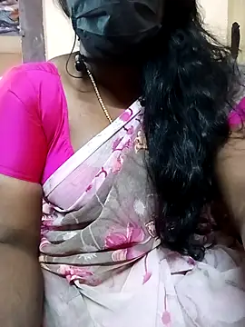 Snapshot of Tamil_Bhuvi69 chatting on 18, 1, 2026 Tamil Bhuvi69 online show from 18, 1, 2026