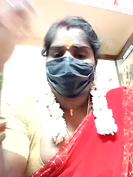 Snapshot of Tamil_Bhuvi69 chatting on 6, 2, 2026 Tamil Bhuvi69 online show from 6, 2, 2026