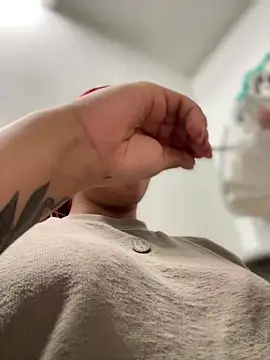 Zarahs Blare1 online show from 18, 1, 2026