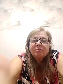 Snapshot of LinaLight88 chatting on 2, 2, 2026 LinaLight88 online show from 2, 2, 2026