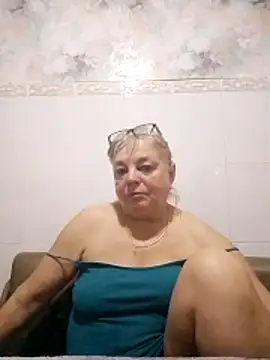 Snapshot of LinaLight88 chatting on 26, 2, 2026 LinaLight88 online show from 26, 2, 2026