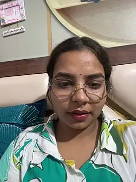 Snapshot of Himani_0122 chatting on 29, 6, 2026 Himani 0122 online show from 29, 6, 2026
