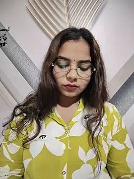 Snapshot of Himani_0122 chatting on 10, 7, 2026 Himani 0122 online show from 10, 7, 2026