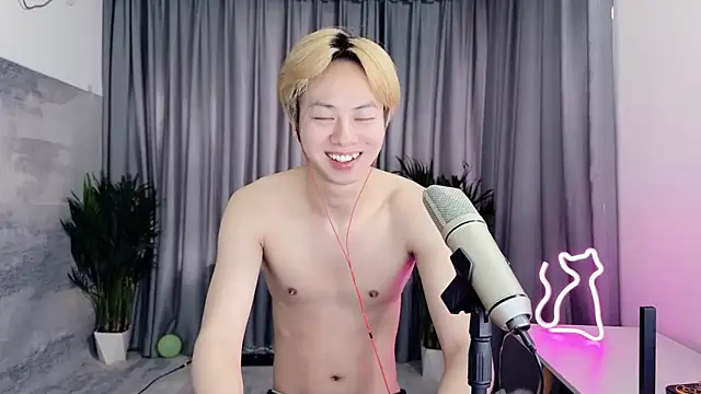 Snapshot of hafabva chatting on 15, 4, 2026 hafabva online show from 15, 4, 2026