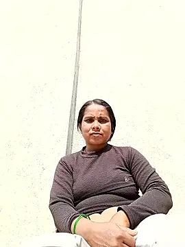 Shreya pandit online show from 18, 1, 2026