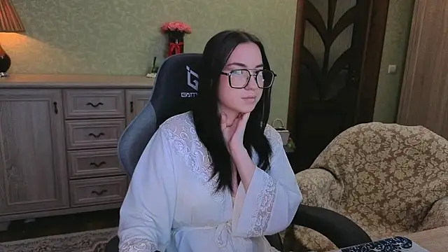 Snapshot of AnneAverry chatting on 17, 2, 2026 AnneAverry online show from 17, 2, 2026