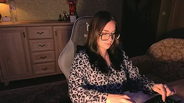 Snapshot of AnneAverry chatting on 2, 3, 2026 AnneAverry online show from 2, 3, 2026