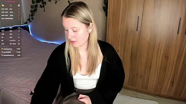 SkyeDavis online show from 26, 3, 2026