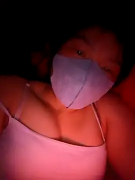 Snapshot of May-Ne chatting on 8, 2, 2026 May-Ne online show from 8, 2, 2026