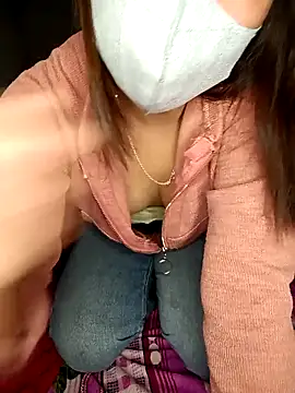 Snapshot of May-Ne chatting on 12, 2, 2026 May-Ne online show from 12, 2, 2026