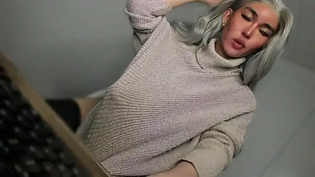 mxshemale ladyboy online show from 27, 2, 2026