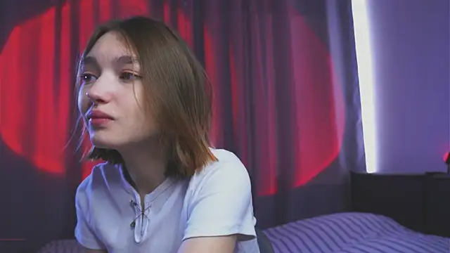 Leyla crsh online show from 3, 4, 2026