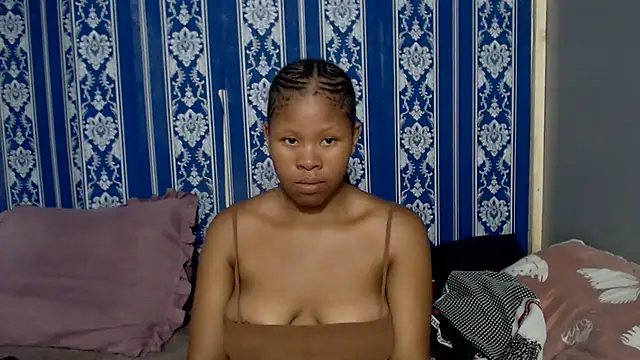 Snapshot of TemptingCloeXx chatting on 14, 1, 2026 TemptingCloeXx online show from 14, 1, 2026