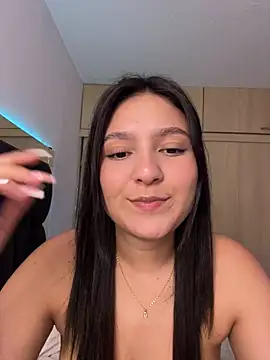 Camila sanchez25 online show from 14, 7, 2026