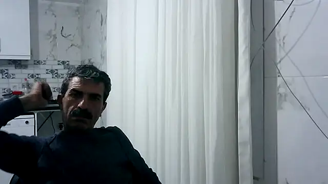 Snapshot of kobra21turki chatting on 15, 4, 2026 kobra21turki online show from 15, 4, 2026