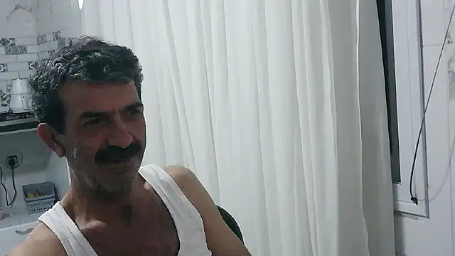 Snapshot of kobra21turki chatting on 16, 4, 2026 kobra21turki online show from 16, 4, 2026