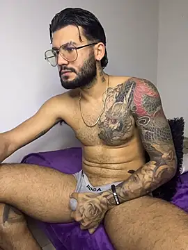 thedragonboyxxx online show from 1, 2, 2026