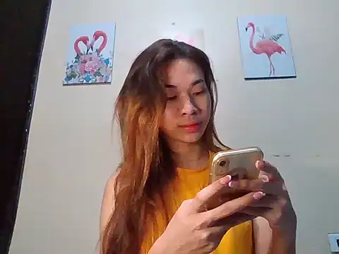 Snapshot of _ursweetceleste_ chatting on 5, 4, 2026 ursweetceleste online show from 5, 4, 2026