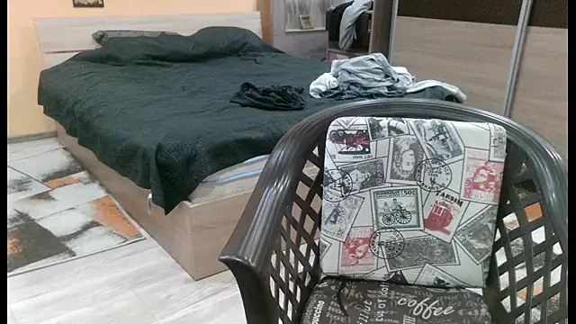 Snapshot of alieninhumanbody1 chatting on 14, 1, 2026 alieninhumanbody1 online show from 14, 1, 2026