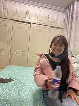 Snapshot of meide3854 chatting on 3, 3, 2026 meide3854 online show from 3, 3, 2026