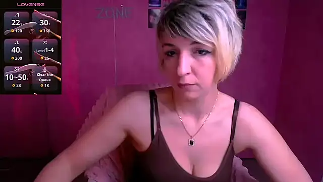 Lana Foxyy online show from 17, 3, 2026