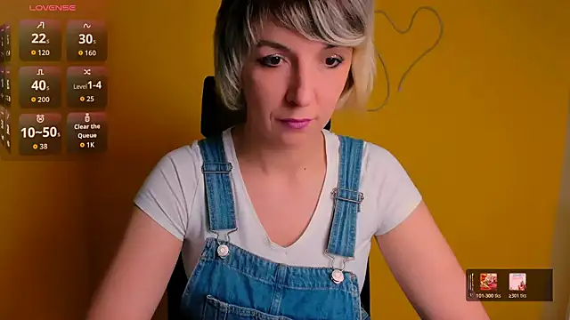 Snapshot of Lana_Foxyy chatting on 28, 4, 2026 Lana Foxyy online show from 28, 4, 2026
