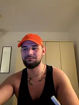 Snapshot of LunaFoxTip chatting on 11, 1, 2026 LunaFoxTip online show from 11, 1, 2026