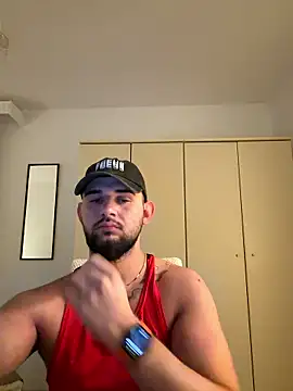 Snapshot of LunaFoxTip chatting on 12, 1, 2026 LunaFoxTip online show from 12, 1, 2026