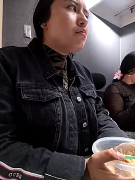 Venuz Rivers  online show from 18, 12, 2025