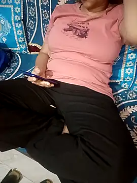 Snapshot of Sofia-111 chatting on 5, 2, 2026 Sofia-111 online show from 5, 2, 2026