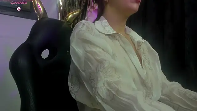 Snapshot of kyra_jeet chatting on 16, 2, 2026 kyra jeet online show from 16, 2, 2026