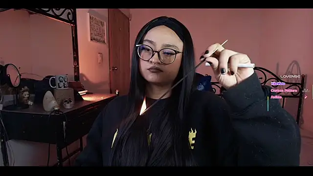 sofitabares  online show from 3, 3, 2026