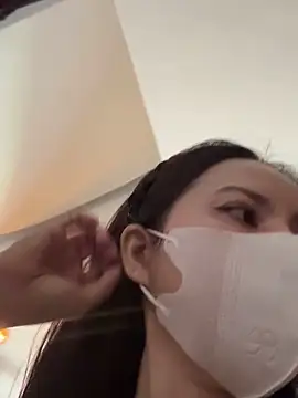 Snapshot of bi_biii chatting on 9, 2, 2026 bi biii online show from 9, 2, 2026