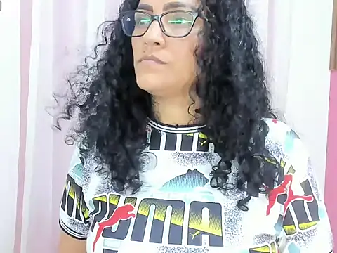 Snapshot of Bianca_slut1 chatting on 15, 1, 2026 Bianca slut1 online show from 15, 1, 2026