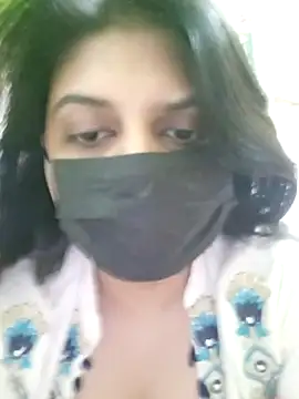 love bitessss online show from 8, 1, 2026