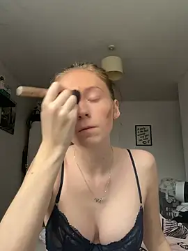 Keriacat  online show from 6, 2, 2026