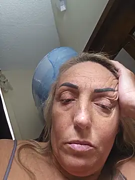 theblondecocklover online show from 4, 4, 2026