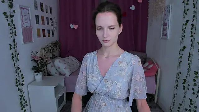 Snapshot of Ariadna_Shy chatting on 18, 7, 2026 Ariadna Shy online show from 18, 7, 2026