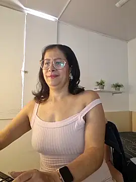 christy ant online show from 20, 4, 2026