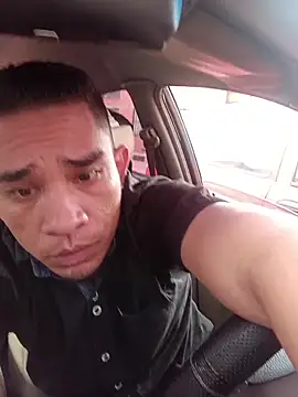 Snapshot of Gloryholeroom chatting on 20, 12, 2025 Gloryholeroom online show from 20, 12, 2025