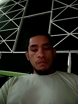 Snapshot of Gloryholeroom chatting on 2, 2, 2026 Gloryholeroom online show from 2, 2, 2026