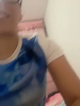 LatinDoll8 online show from 25, 4, 2026