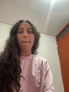Snapshot of LatinDoll8 chatting on 21, 7, 2026 LatinDoll8 online show from 21, 7, 2026