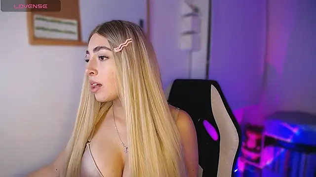 channel blondee online show from 28, 5, 2026