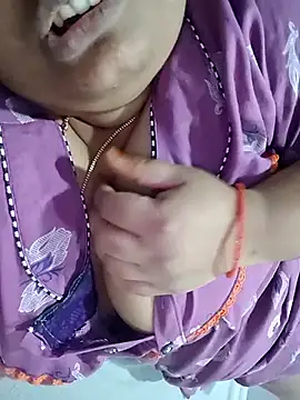 Snapshot of Telugumistress chatting on 15, 2, 2026 Telugumistress online show from 15, 2, 2026