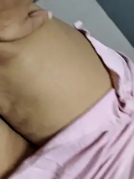 Snapshot of Telugumistress chatting on 17, 2, 2026 Telugumistress online show from 17, 2, 2026