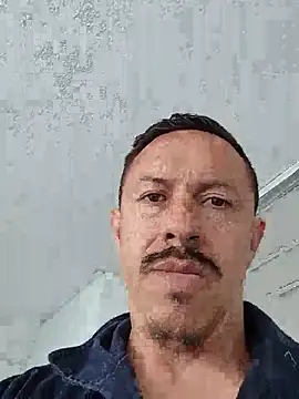 Snapshot of L_hotcream chatting on 17, 5, 2026 L hotcream online show from 17, 5, 2026