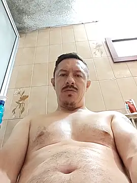 Snapshot of L_hotcream chatting on 20, 5, 2026 L hotcream online show from 20, 5, 2026