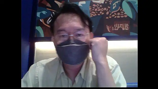 Snapshot of littlegoddyboy chatting on 12, 1, 2026 littlegoddyboy online show from 12, 1, 2026